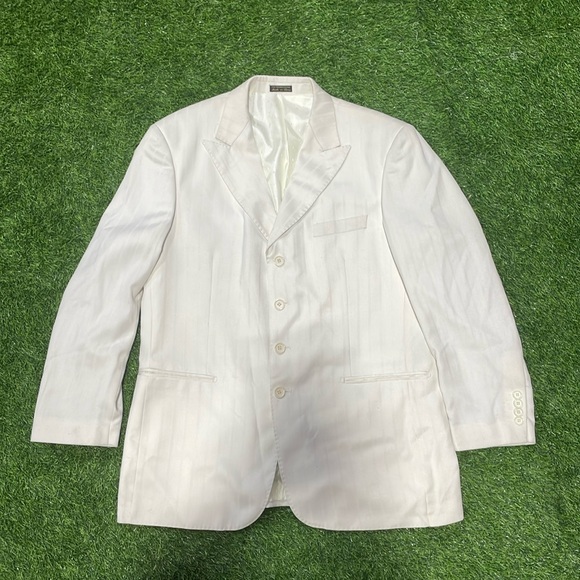 Men’s cream blazer with cream pinstripes. - Picture 1 of 9